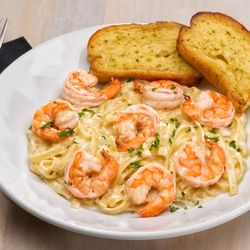 Salty's Seafood & Spirits