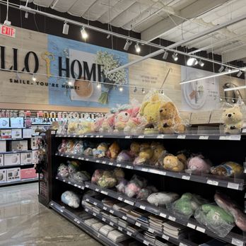 H Mart - Westminster - Mini daiso! - Grocery Near Me - Westminster, California
