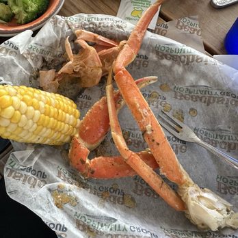 Crabby's Bar & Grill - Seafood Near Me - Clearwater Beach, Florida