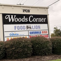 Woods Corner Shopping Center