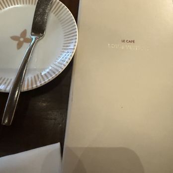 Le Café Louis Vuitton - Cafes Near Me - New York, New York Le Café Louis Vuitton - Cafes Near Me - New York, New York