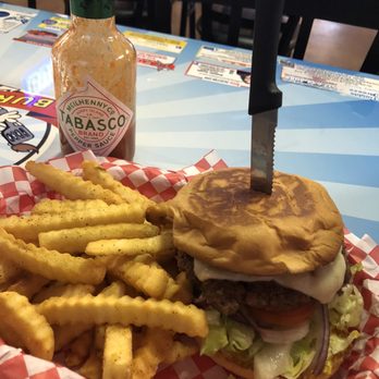Big Rob's Burgers - Cheeseburger with fries. - Desserts Near Me - Kyle, Texas Big Rob's Burgers - Cheeseburger with fries. - Desserts Near Me - Kyle, Texas
