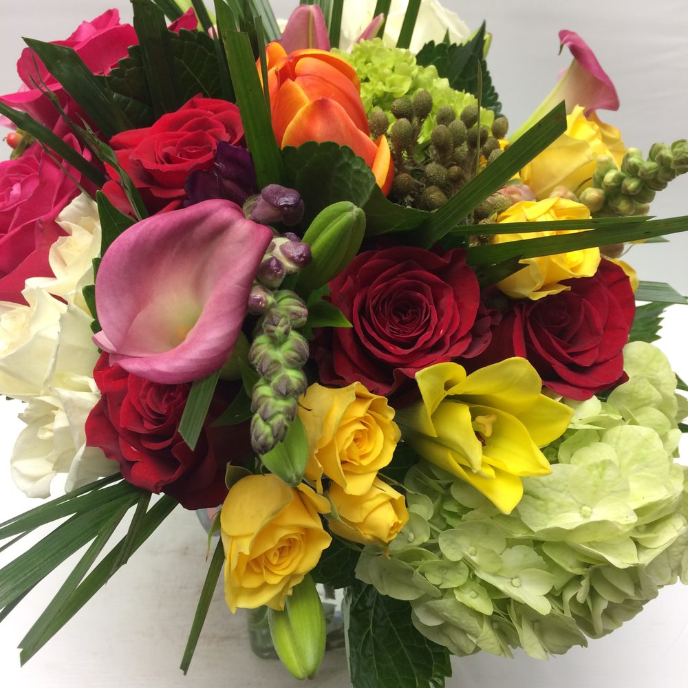 Valentine Florist - stunning view of bouquet - Florists Near Me - Houston, Texas Valentine Florist - stunning view of bouquet - Florists Near Me - Houston, Texas