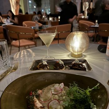 Tago - Extra dirty martini, Duck Mole Tostada, Octopus Pulpo - Lounges Near Me - Houston, Texas Tago - Extra dirty martini, Duck Mole Tostada, Octopus Pulpo - Lounges Near Me - Houston, Texas