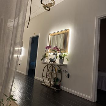 V Spa - Massage Near Me - Glendora, California V Spa - Massage Near Me - Glendora, California