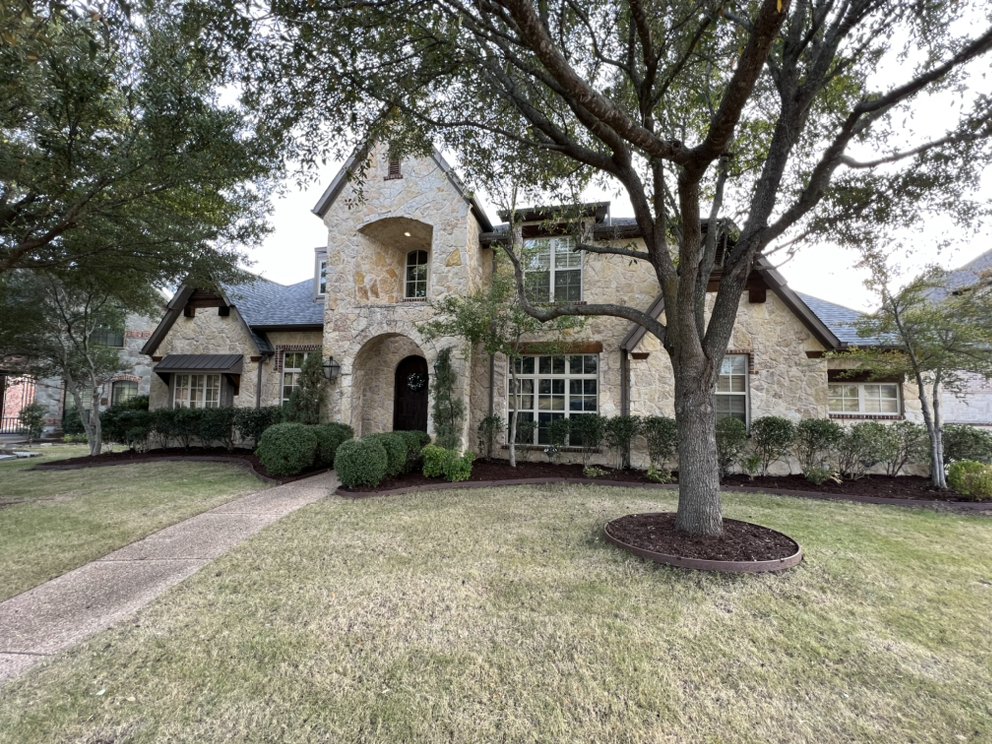 Slide of MLG Roof Masters