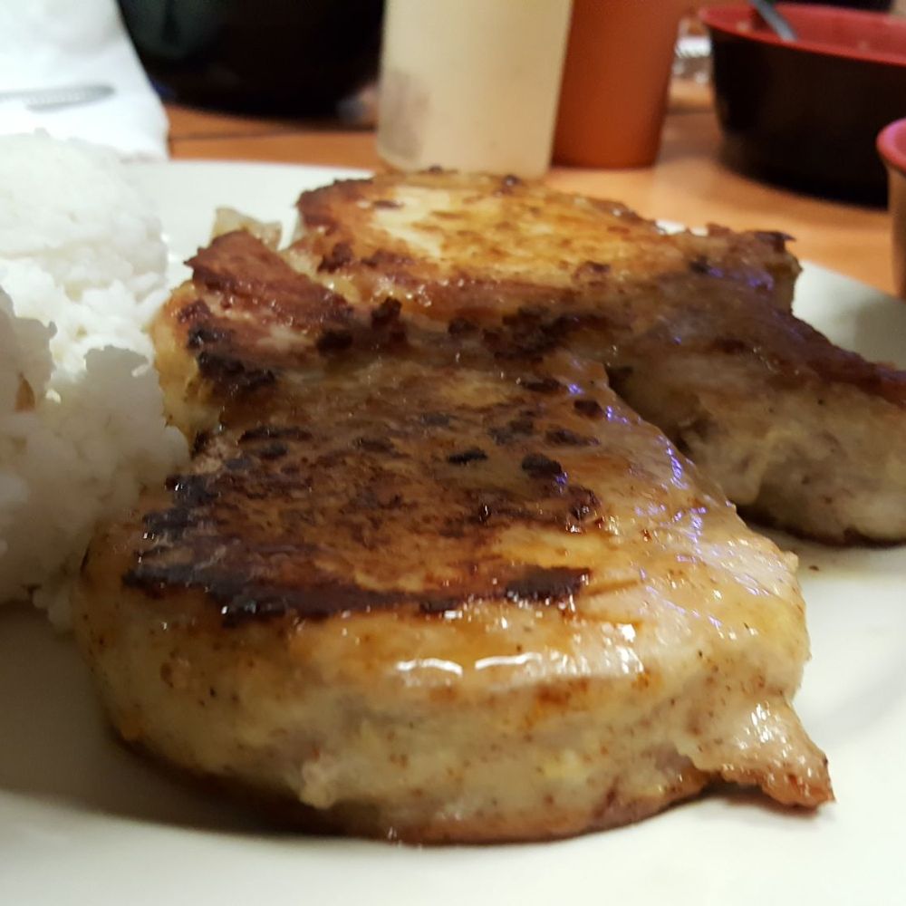Ray's Café - I think he brines it since the flavor went all the way through - American Near Me - Honolulu, Hawaii Ray's Café - I think he brines it since the flavor went all the way through - American Near Me - Honolulu, Hawaii