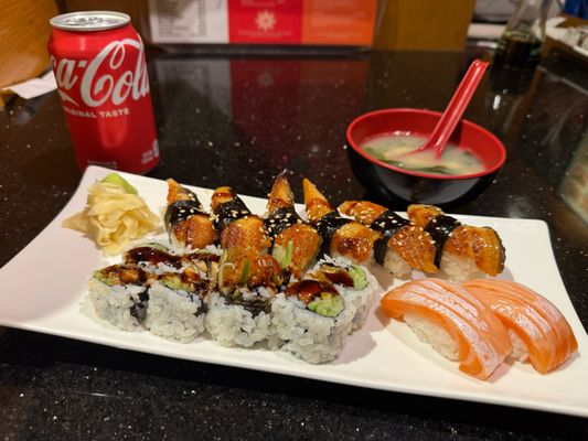 Vic Sushi Bar by null