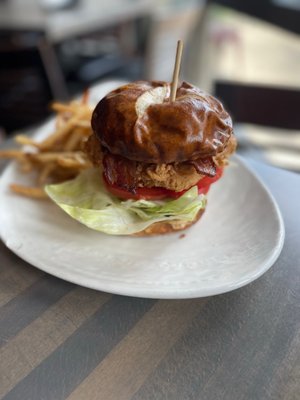 RedSeven Kitchen + Cocktail by null