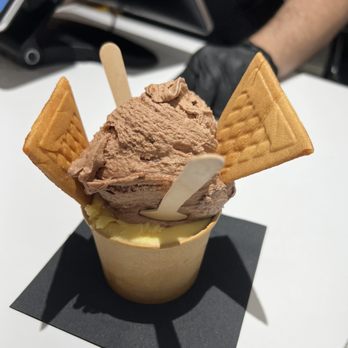 Narbona Coconut Grove - Ferrero Rocher and Passion Fruit Gelato - Wine Bars Near Me - Miami, Florida Narbona Coconut Grove - Ferrero Rocher and Passion Fruit Gelato - Wine Bars Near Me - Miami, Florida