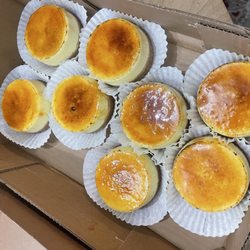 Marsee Baking - Crème brûlée cheesecakes
