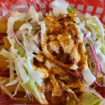 De La Torre Cenaduria - Chicken rolled tacos - Food Trucks Near Me - Chula Vista, California