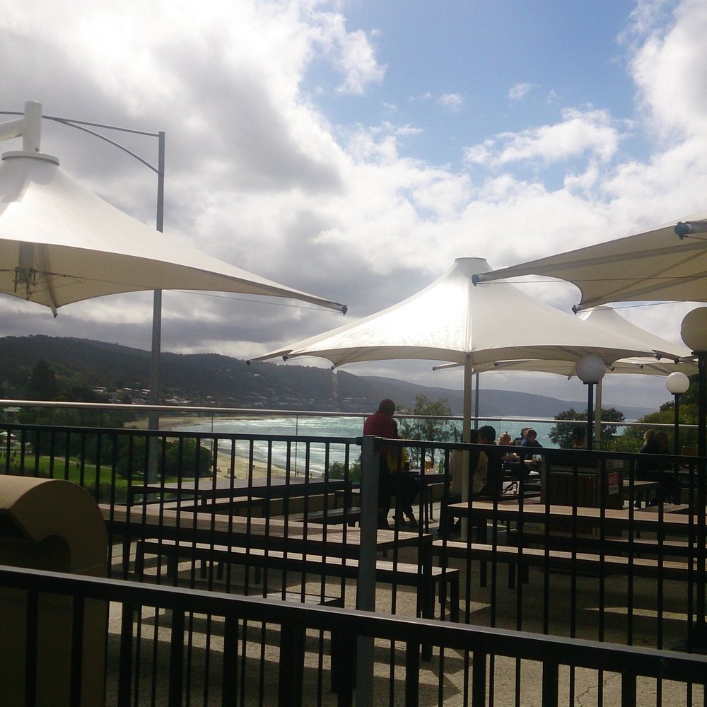 Lorne Hotel - Hotels Near Me - Lorne, VIC