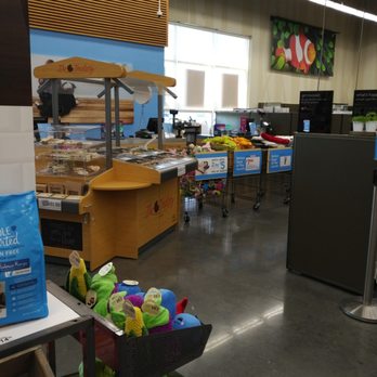 Petco - Pet Training Near Me - Kissimmee, Florida