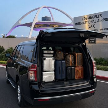 VIP Livery - Spacious cargo area accommodates multiple suitcases for airport and cruise transfers. - Town Car Service Near Me - West Hills, California VIP Livery - Spacious cargo area accommodates multiple suitcases for airport and cruise transfers. - Town Car Service Near Me - West Hills, California