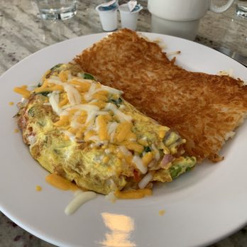 Rialto Cafe - The Wilshire omelet and hash browns - Breakfast & Brunch Near Me - Fullerton, California Rialto Cafe - The Wilshire omelet and hash browns - Breakfast & Brunch Near Me - Fullerton, California