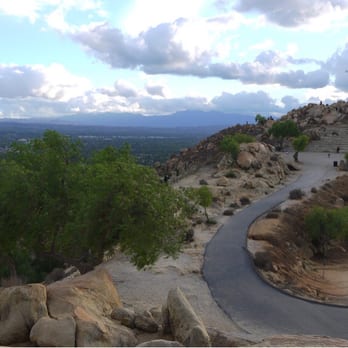 Mount Rubidoux Trail - Hiking Near Me - Riverside, California Mount Rubidoux Trail - Hiking Near Me - Riverside, California