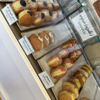 Kauai Bakery - Sold out of red bean before we got there. - Bakeries Near Me - Lihue, Hawaii Kauai Bakery - Sold out of red bean before we got there. - Bakeries Near Me - Lihue, Hawaii