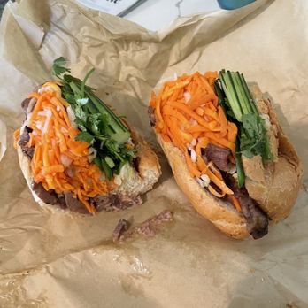 Phosho Dough - Grilled Pork sandwich (Banh Mi Thilt) - Vietnamese Near Me - Oakland, California