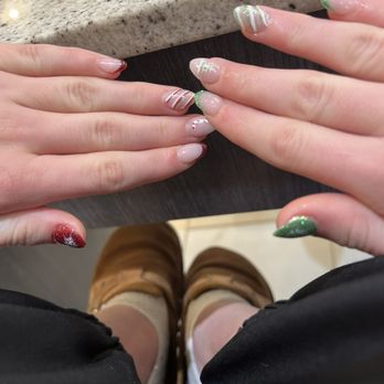 Tippi Nail Bar - Nails. - Waxing Near Me - San Antonio, Texas