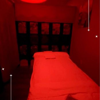 Step Massage Whittier - Dimmed lights and relaxing music - Massage Near Me - Whittier, California Step Massage Whittier - Dimmed lights and relaxing music - Massage Near Me - Whittier, California