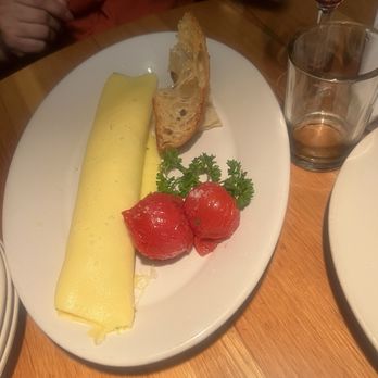 R+D Kitchen - Spinach & Cheese Omelet - New American Near Me - Newport Beach, California