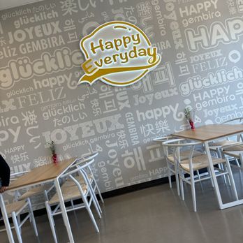Happy Lemon - Table seating - Bubble Tea Near Me - Manteca, California Happy Lemon - Table seating - Bubble Tea Near Me - Manteca, California