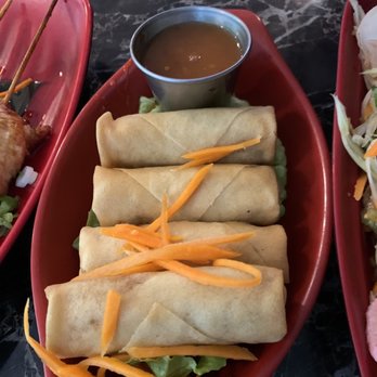 Pho Lantern Restaurant - V3. Vegetarian Egg Rolls - Seafood Near Me - Buffalo, New York
