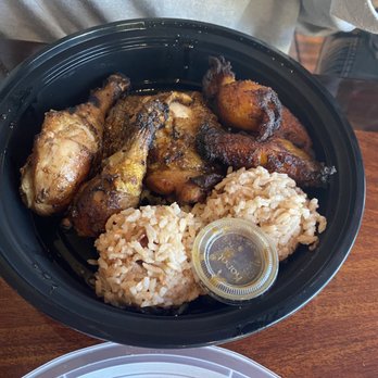 Back A Yard Caribbean Grill - Caribbean Near Me - Campbell, California