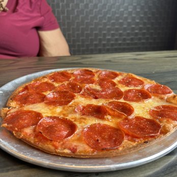 Syberg's St. Peters - Pepperoni pizza - Sports Bars Near Me - St. Peters, Missouri Syberg's St. Peters - Pepperoni pizza - Sports Bars Near Me - St. Peters, Missouri
