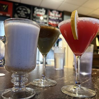 V Restaurant, Bistro & Bar - Eggnog. Espresso martini. Cranberry lemon drop. - New American Near Me - Murphys, California