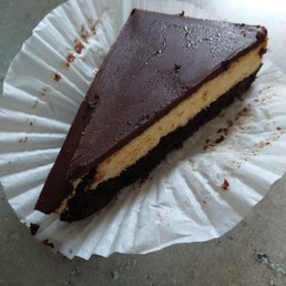 Fudge brownie cheesecake slice Fudge brownie cheesecake slice