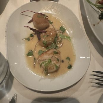 Eddie V's Prime Seafood - Georges Bank Scallops - Seafood Near Me - Scottsdale, Arizona