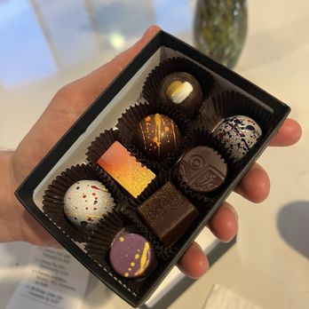 Escazú Chocolates - Chocolatiers & Shops Near Me - Raleigh, North Carolina Escazú Chocolates - Chocolatiers & Shops Near Me - Raleigh, North Carolina