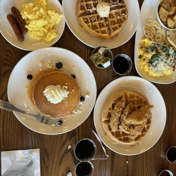 Another Broken Egg Cafe - Chicken & Waffles, Lemon Blueberry Goat Cheese Pancakes with scrambled eggs and Chicken Sausage, seasonal pumpkin waffle - Breakfast & Brunch Near Me - Elkridge, Maryland
