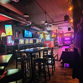 Main Street Bar 101 - Sports Bars Near Me - Round Rock, Texas Main Street Bar 101 - Sports Bars Near Me - Round Rock, Texas