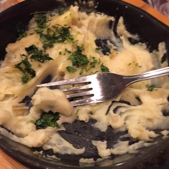 Chili's - After attacking the skillet cheese potatoes! So good! Nom nom - Bars Near Me - Reno, Nevada Chili's - After attacking the skillet cheese potatoes! So good! Nom nom - Bars Near Me - Reno, Nevada