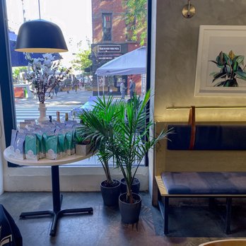 Bluestone Lane Upper West Side Café - Coffee & Tea Near Me - New York, New York