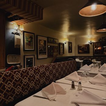Pascalou - Inside, 2nd floor - French Near Me - New York, New York