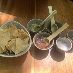 Chips and salsa! Chips and salsa!