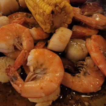 Red Crab Juicy Seafood - Shrimp and Scallops Boil - Seafood Near Me - Melbourne, Florida