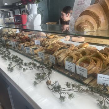 Lubellas Patisserie - Patisserie/Cake Shop Near Me - Dallas, Texas Lubellas Patisserie - Patisserie/Cake Shop Near Me - Dallas, Texas