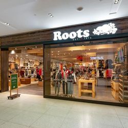 Roots - West Edmonton Mall