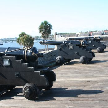 Castillo de San Marcos - Big Weapon! - Landmarks & Historical Buildings Near Me - Saint Augustine, Florida