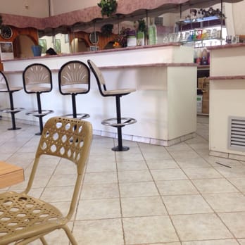 Swan Cafe - Spacious - Coffee & Tea Near Me - Parkes, NSW Swan Cafe - Spacious - Coffee & Tea Near Me - Parkes, NSW