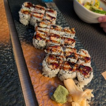 Blue Mountain - Eel Cucumber - Sushi Bars Near Me - New York, New York Blue Mountain - Eel Cucumber - Sushi Bars Near Me - New York, New York