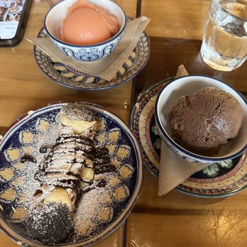 Fete - Lilikoi cannoli special, local fruit sorbet, rocky road ice cream - New American Near Me - Honolulu, Hawaii