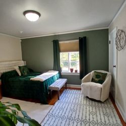 Our "Autumn" wellness room.
