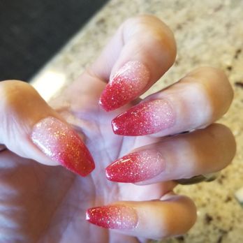 TT Nails - Beautiful Ombre dipnails... - Nail Salons Near Me - Westmont, Illinois