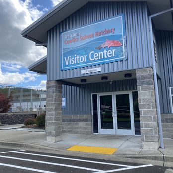 Cowlitz Salmon Hatchery - Visitor Centers Near Me - Salkum, Washington